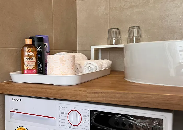 Light&linen Nest With Free Backyard Parking - Near Old Town! Riga